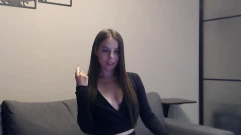 Snapshot of meladams chatting on September 25, 9:29 pm meladams online show from September 25, 9:29 pm