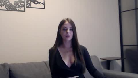 Snapshot of meladams chatting on October 19, 8:09 pm meladams online show from October 19, 8:09 pm