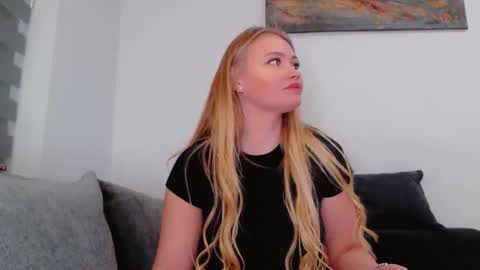 Melania online show from January 15, 12:48 am