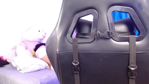 MELANI online show from March 26, 7:30 pm