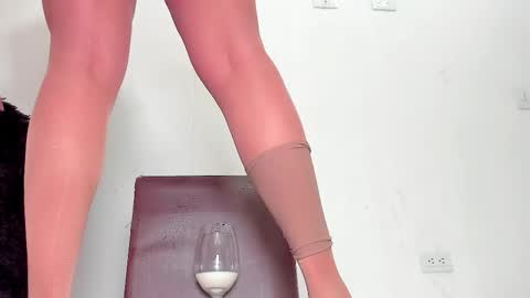 Melania online show from January 11, 11:59 am