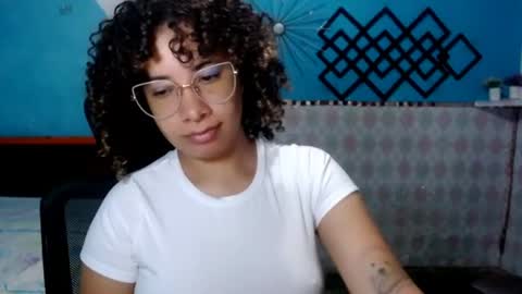 Snapshot of melaniacosta chatting on July 23, 12:36 pm melani online show from July 23, 12:36 pm