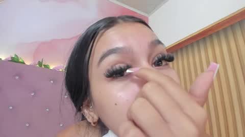 melanie__evans online show from May 28, 10:56 am