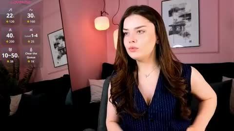Snapshot of melanie__neal chatting on May 24, 8:47 pm melanie__neal online show from May 24, 8:47 pm