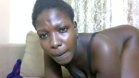 Snapshot of melanie_bae1 chatting on July 15, 5:18 pm melanie_bae1 online show from July 15, 5:18 pm