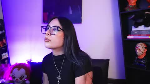 Mel online show from March 25, 2:17 am