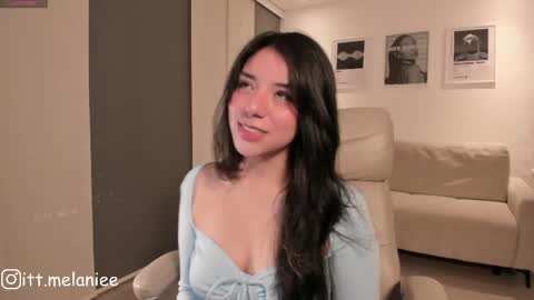 Melanie online show from May 30, 2:08 am