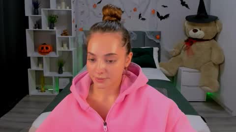 MelanieAlves online show from October 20, 6:08 pm