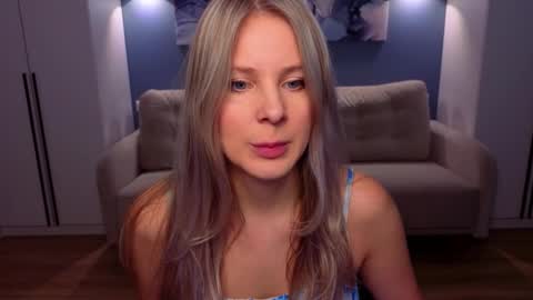 Melanie Bennett online show from March 31, 7:20 am