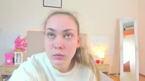 Melania online show from April 1, 5:30 am