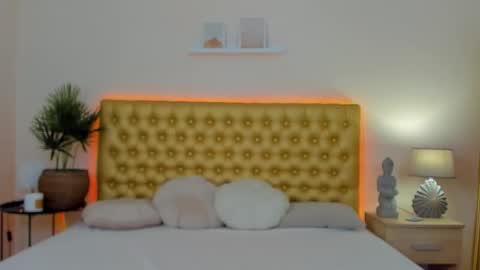 Melania online show from April 8, 6:13 am