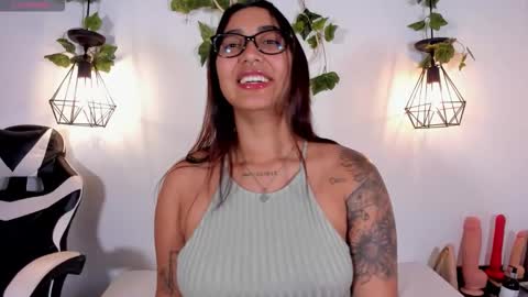 Melanie online show from March 25, 11:11 pm