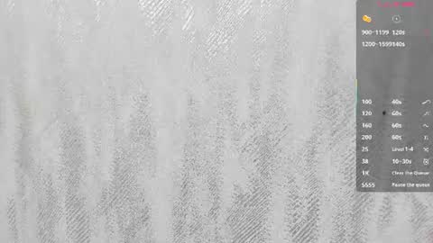 Snapshot of melanierioss_ chatting on July 13, 1:14 pm online show from July 13, 1:14 pm