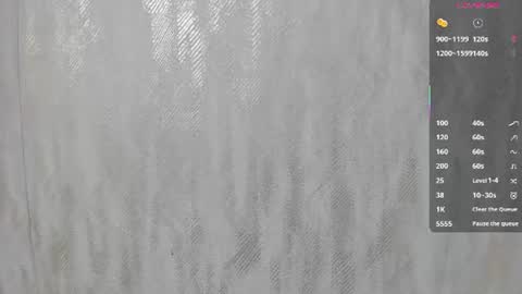 Snapshot of melanierioss_ chatting on July 17, 12:34 pm online show from July 17, 12:34 pm