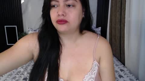 Snapshot of melaniex05 chatting on June 6, 8:52 am Melanie online show from June 6, 8:52 am