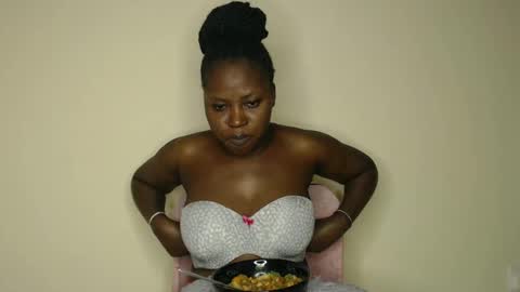 Snapshot of melaningoddess30 chatting on January 26, 11:28 am melaningoddess30 online show from January 26, 11:28 am