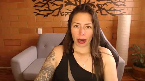 Snapshot of melanny_69 chatting on September 10, 11:54 am Melanny online show from September 10, 11:54 am