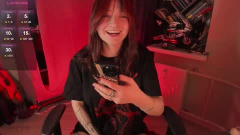 Snapshot of melante_s chatting on March 16, 11:09 pm Ash online show from March 16, 11:09 pm