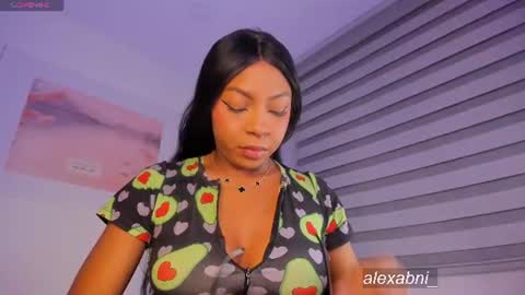 Snapshot of melanyriz chatting on July 5, 5:58 am melanyriz online show from July 5, 5:58 am