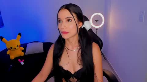 melanyrouse1 online show from March 13, 7:53 pm