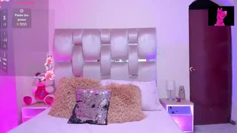 Melany online show from October 19, 1:50 am