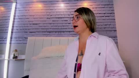 Melany  online show from September 19, 8:16 am