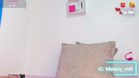 Snapshot of melanyy_miller chatting on May 3, 2:50 am melanny online show from May 3, 2:50 am
