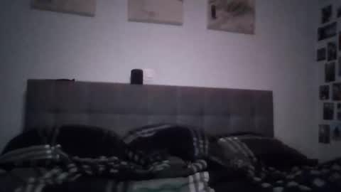 Snapshot of meldyl2020 chatting on November 14, 12:09 am meldyl2020 online show from November 14, 12:09 am