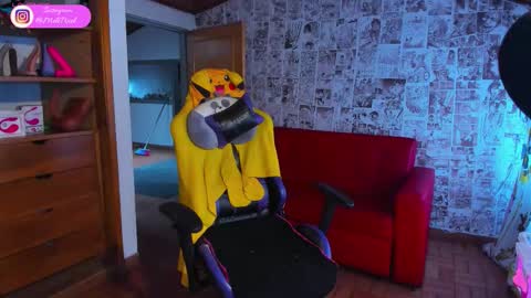 MELISSA online show from February 3, 6:35 pm