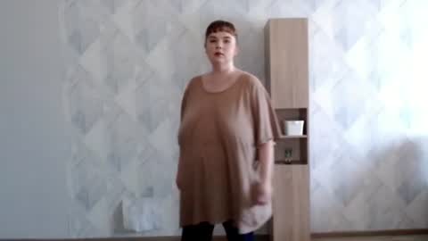 Snapshot of melina_beauty chatting on July 11, 7:55 am Melina online show from July 11, 7:55 am