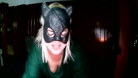 Melina Desiree online show from May 20, 10:27 pm