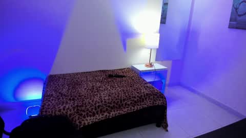 Snapshot of melina_hope_ chatting on March 10, 6:23 pm Melina Hope online show from March 10, 6:23 pm