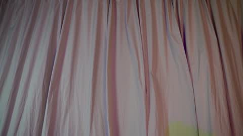 Snapshot of melina_smith1 chatting on June 10, 11:03 pm MelinaSmith online show from June 10, 11:03 pm