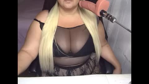 alissaalissa0818 online show from December 17, 11:27 am