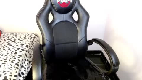 melinna706702 online show from February 12, 9:01 pm