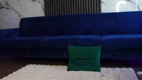 Snapshot of melisa_babe chatting on June 22, 12:02 pm melisa_babe online show from June 22, 12:02 pm
