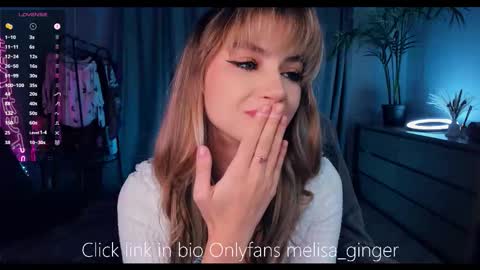 Snapshot of melisa_ginger chatting on October 29, 9:55 am Im Melisa 3 online show from October 29, 9:55 am