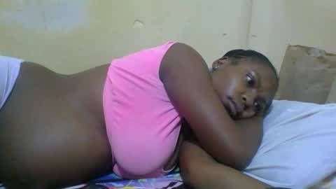 melisah254 online show from April 13, 5:13 am