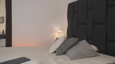 On vacation until Monday online show from February 4, 12:33 pm