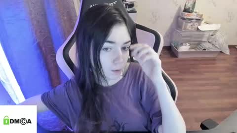 Snapshot of melisanilson chatting on December 2, 2:31 am melisanilson online show from December 2, 2:31 am