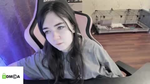 Snapshot of melisanilson chatting on December 20, 2:30 am melisanilson online show from December 20, 2:30 am