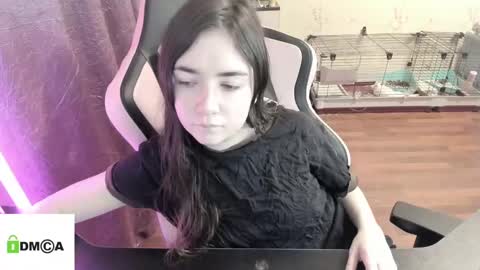 Snapshot of melisanilson chatting on January 12, 1:42 am melisanilson online show from January 12, 1:42 am