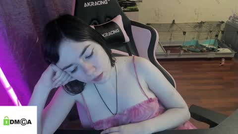 Snapshot of melisanilson chatting on March 10, 2:28 am melisanilson online show from March 10, 2:28 am