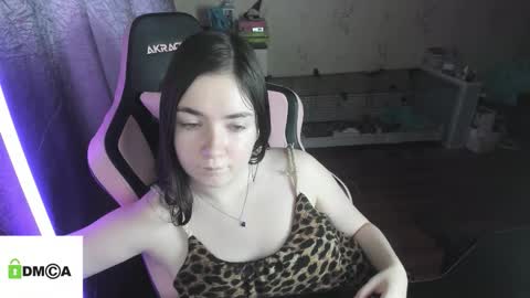 melisanilson online show from March 10, 5:01 am