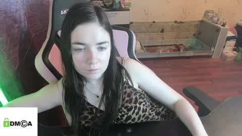 melisanilson online show from March 29, 9:59 pm