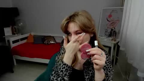 Sophia online show from March 3, 5:35 am