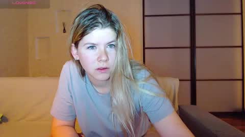 Melissa  Ray online show from December 24, 11:11 pm