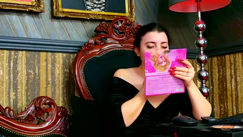 Melissa online show from January 13, 8:37 am