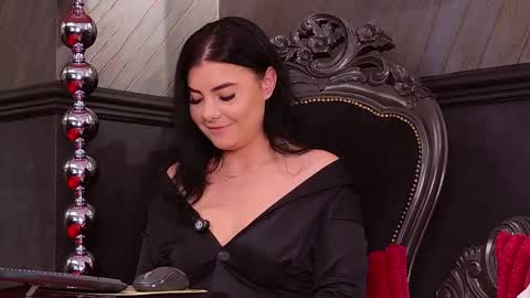 Melissa online show from June 4, 11:27 am