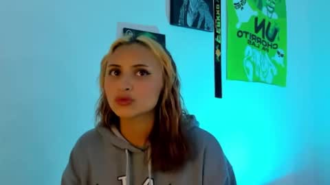 melissa_noir online show from November 19, 5:35 pm